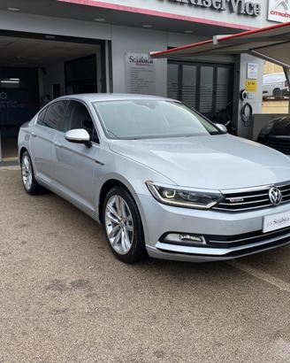 Volkswagen Passat 2.0 BiTDI 4MOTION DSG Highline B