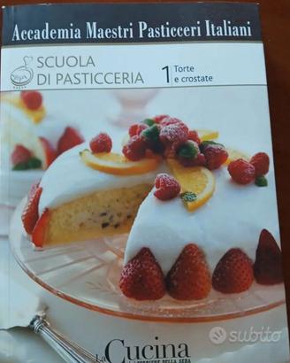 libro della scuola di pasticceria 