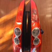 fanali posteriori Ford fiesta