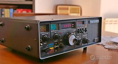 YAESU FRG7000