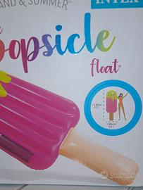 materassino a forma di gelato