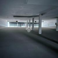 NEGOZIO A BAGNOLI DI SOPRA