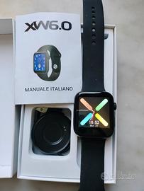 Smartwatch nuovo completo di accessori