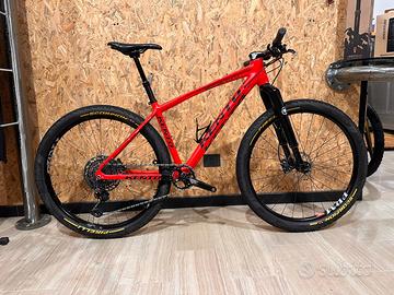 Mountain Bike MtB 29 Carbon – Pronta all’Uso