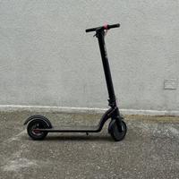 Monopattino elettrico E-SCOOTER X7