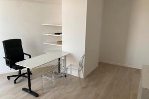 Locale a Montegranaro piazza San serafino