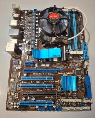 scheda madre AMD + processore AMD phenom