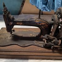 Macchina da cucire SINGER