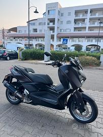 Yamaha Xmax 300 Tech Max