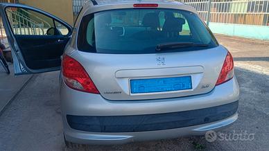 peugeot 207 diesel ok per neopatentati 