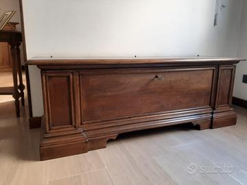 Cassapanca in legno massello