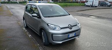 VOLKSWAGEN UP METANO