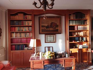 Libreria a ponte tamburato in legno di rovere