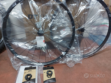 Cerchi dt swiss m1900 29" boost 30mm