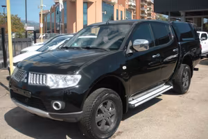 Mitsubishi L200 2.5 DI-D Double Cab Invite