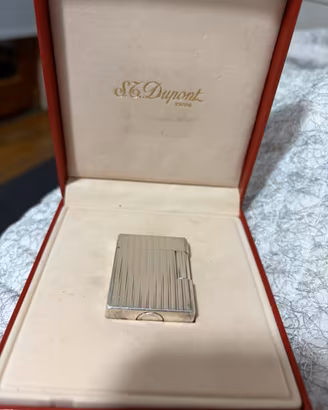 Accendono S.T. Dupont paris