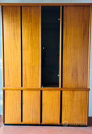 Armadio in legno