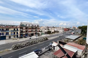 2 LOCALI A NAPOLI