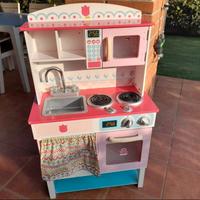 Cucina giocattolo bimba
