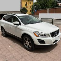 Volvo XC60 prezzo trattabile
