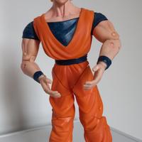 Action figure di Goku della serie Dragon ball
