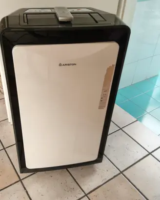 Climatizzatore portatile Ariston Amp11cbx
