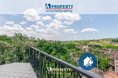 Appartamento di 180 m² con 4 locali a Teano