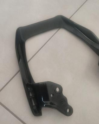 maniglione posteriore moto CB125F anno 2026