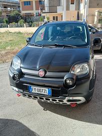 Panda Cross 4x4  anno dicembre 2019 a benzin