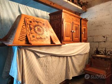 due pensili cucina e mappa 