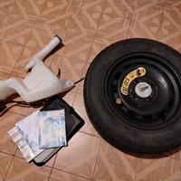 Pezzi FORD FIESTA:ruota di scorta,vaschetta tergi 