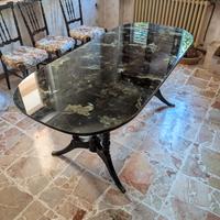 Tavolo da pranzo effetto marmo e legno