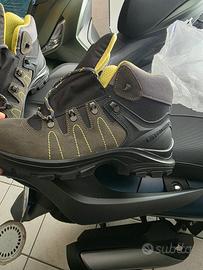 scarpe antinfortunistiche nuove N 42.