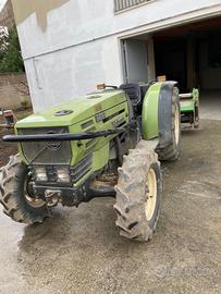 Trattore+fresa+pompa+vibrocultore+rimorchio