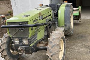 Trattore+fresa+pompa+vibrocultore+rimorchio