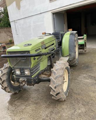 Trattore+fresa+pompa+vibrocultore+rimorchio