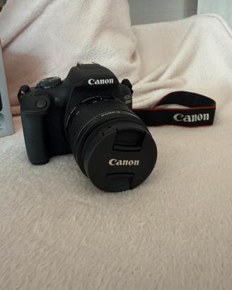 Canon EOS 2000D 18-55 IS SEE Fotocamera, Nero