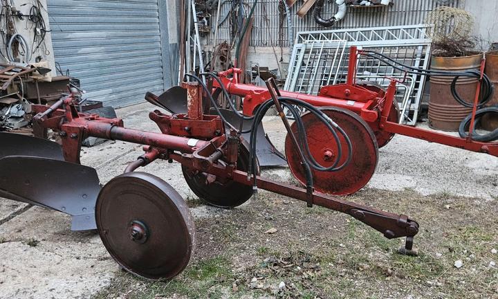 Aratri Carrellati Idraulici SOGEMA