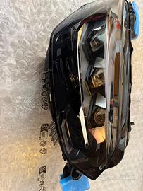 Faro led dx peugeot 2008