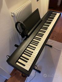 Roland FP- 30X (cuffie Rh-5 e stand Ks-20x)