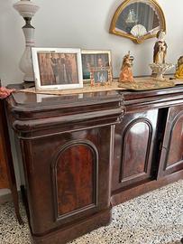 Credenza in stile Luigi Filippo