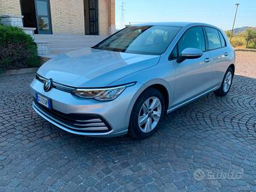 Volkswagen Golf 2.0 TDI 115 cv
