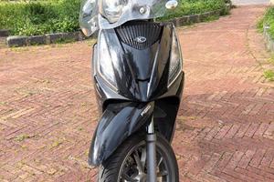 KYMCO PEOPLE 300 GT Motore Rigenerato 2025