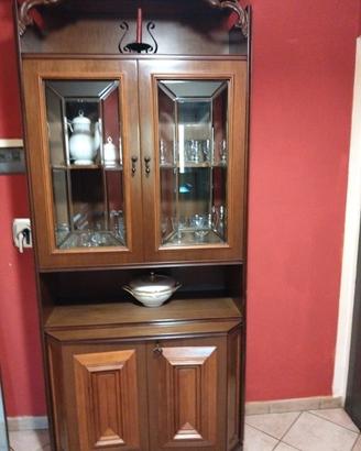 Credenza Cristalliera in Legno  con Vetrina
