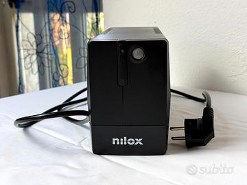 Gruppo di continuità Nilox Premium Line 1500 VA