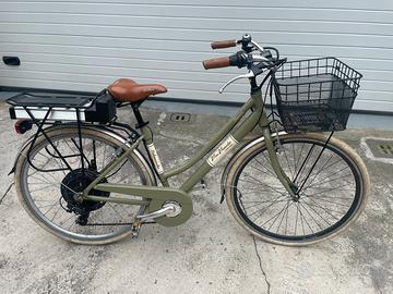 Bicicletta elettrica 28 da donna