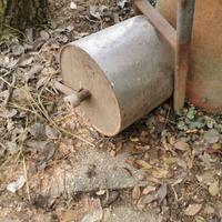 rullo schiaccia terra per orti 