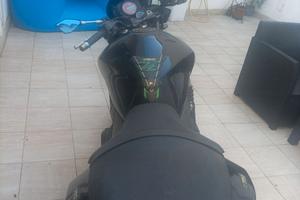 Moto Kawasaki z 750