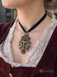 Antico pendente fine 800 neonrinascimentale