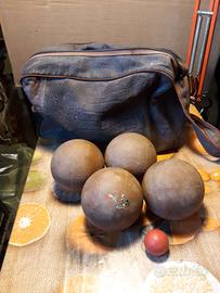 Quattro Bocce con pallino con borsa